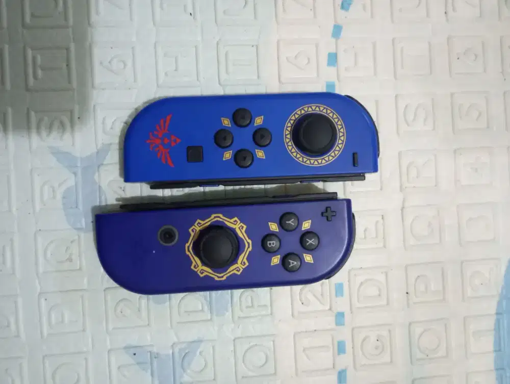 Joycon original zelda edition