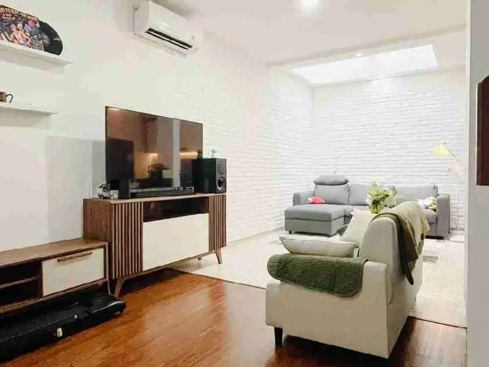DIJUAL RUMAH BAGUS DI CLUSTER FORTUNE HEIGHT GRAHA RAYA BINTARO