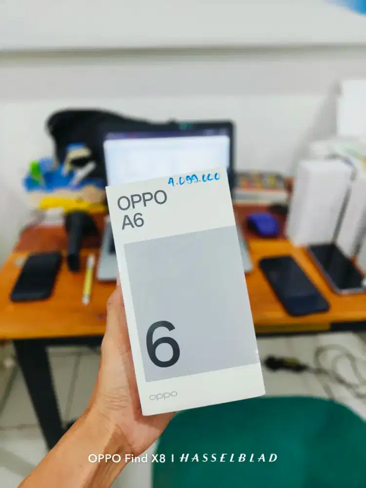 Oppo A6 Batrai 7000mah soc Snapdragon