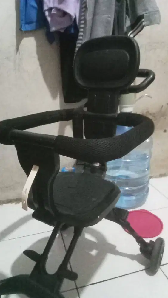 Stroller (kereta bayi)