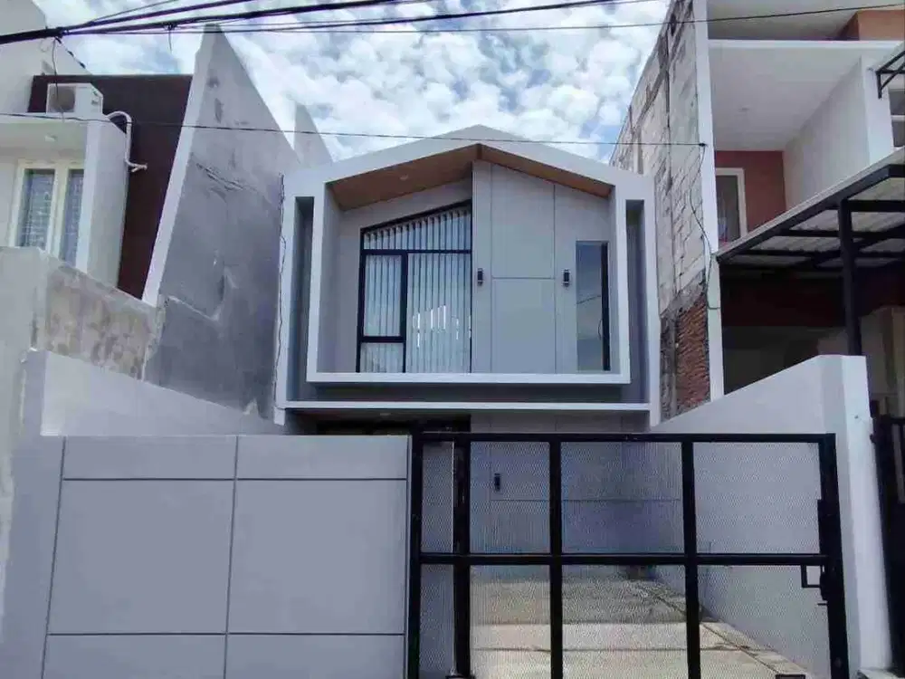 Rumah Baru Mulyosari Full Furnish