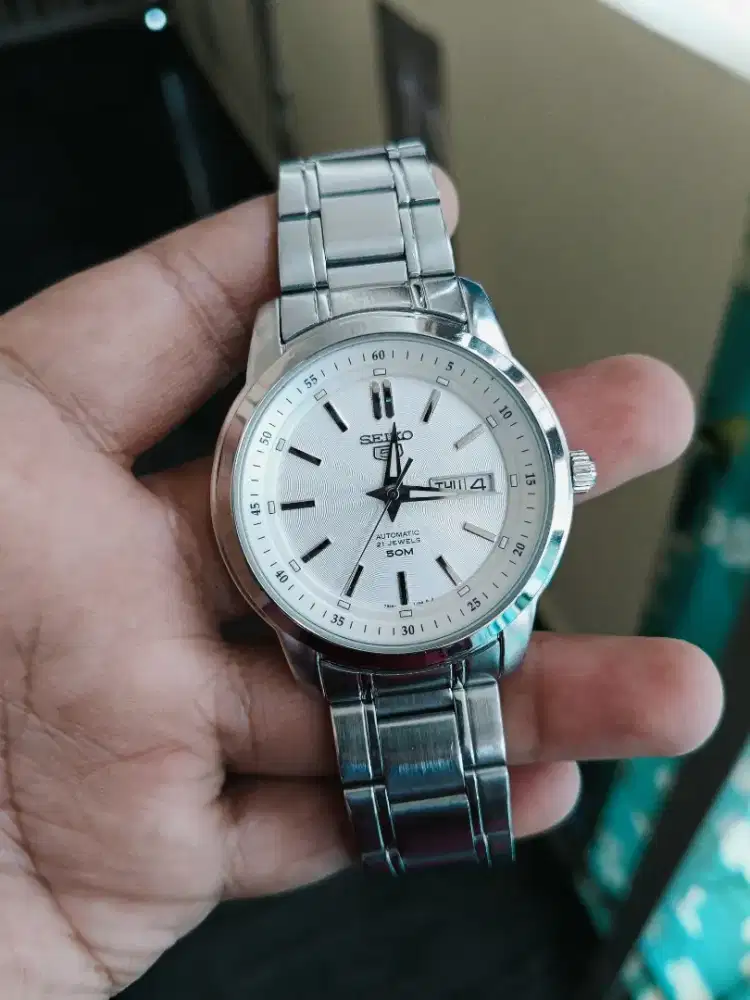 Seiko 5 automatic