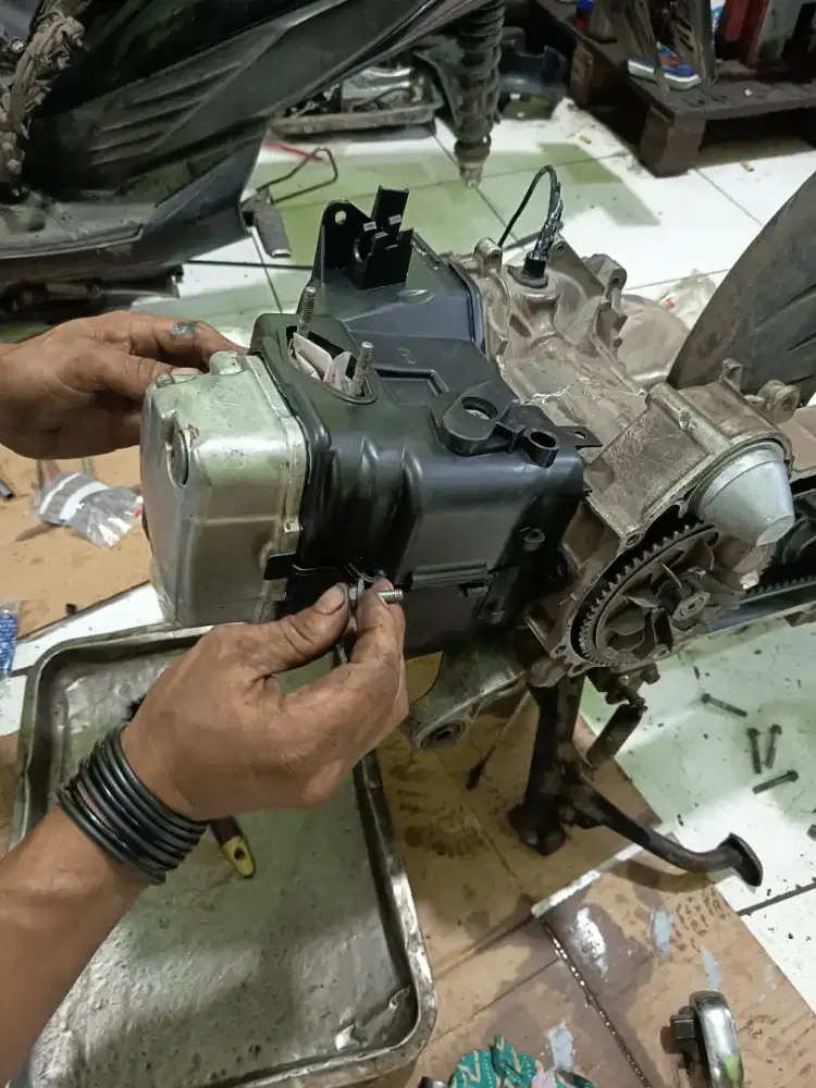 Mencari mekanik motor