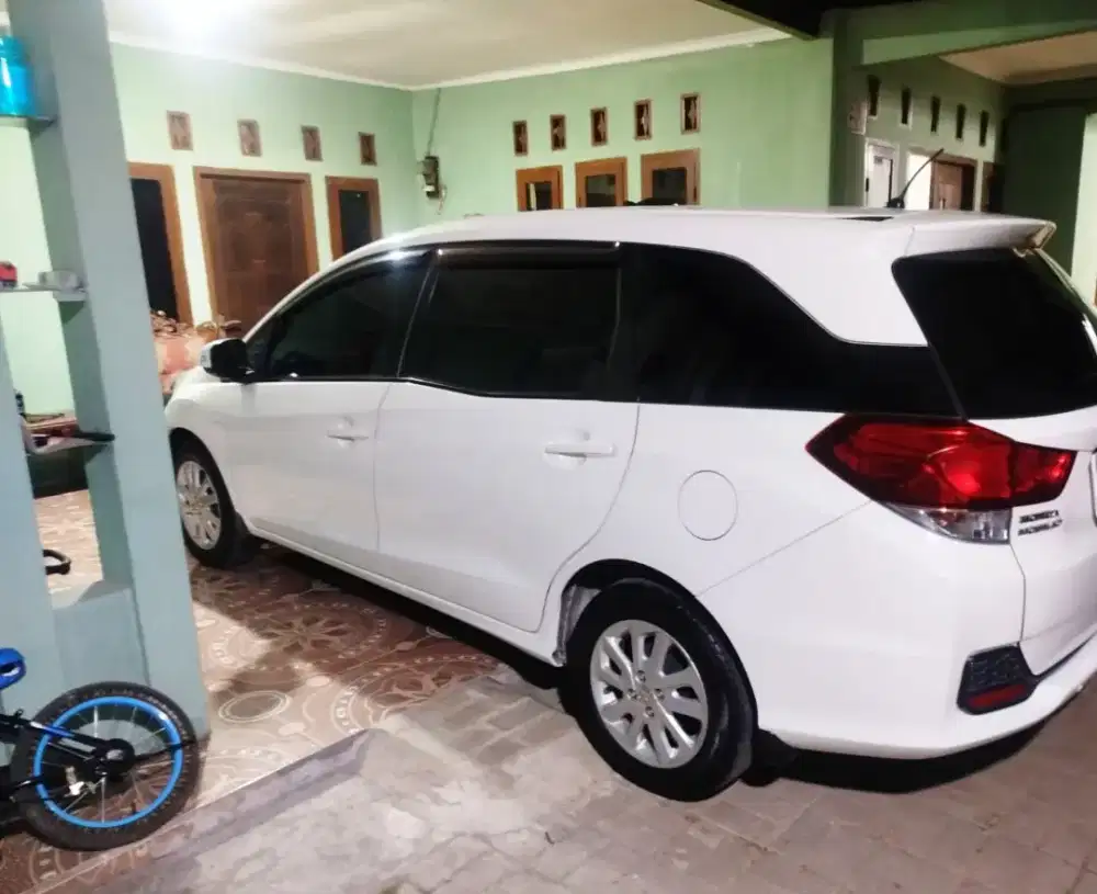 Honda Mobilio 2014 e cvt