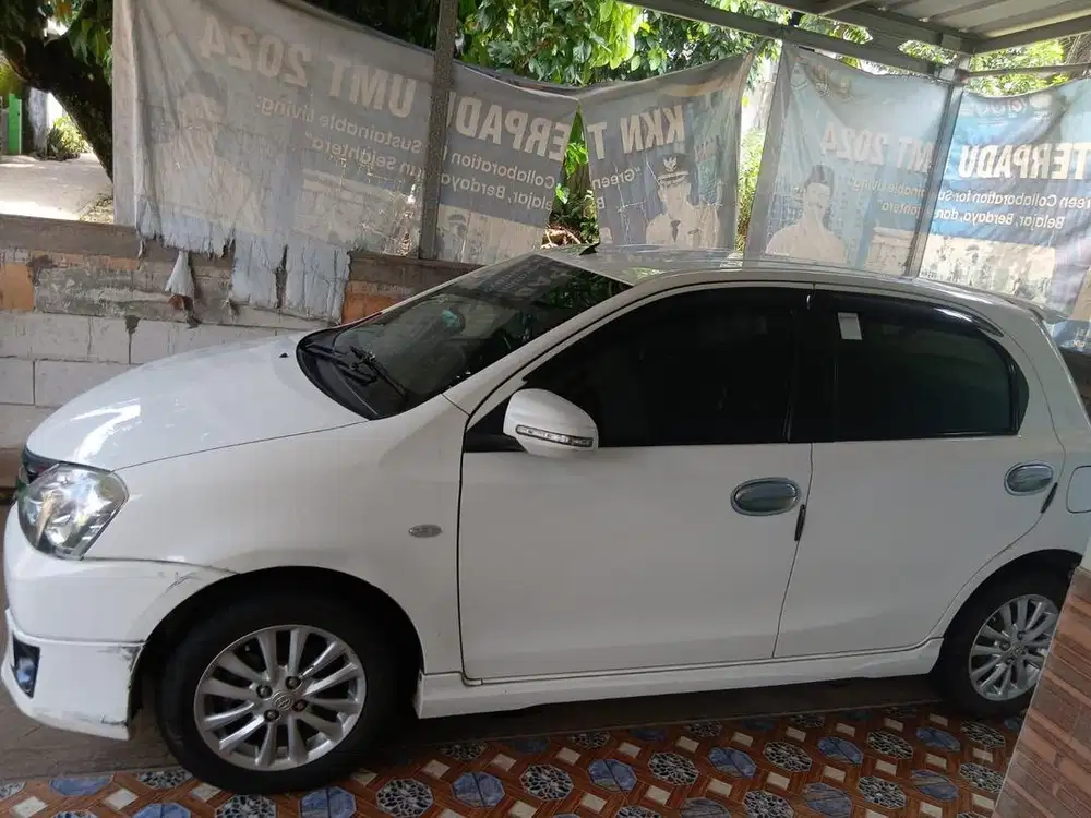 Toyota Etios Valco G MT 2014 – KM 89 Ribu, Mesin Sehat, Siap Pakai