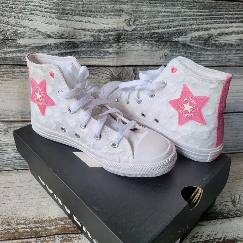 Converse Kids Chuck Taylor All Star Sparkle High Top Origina Size 32