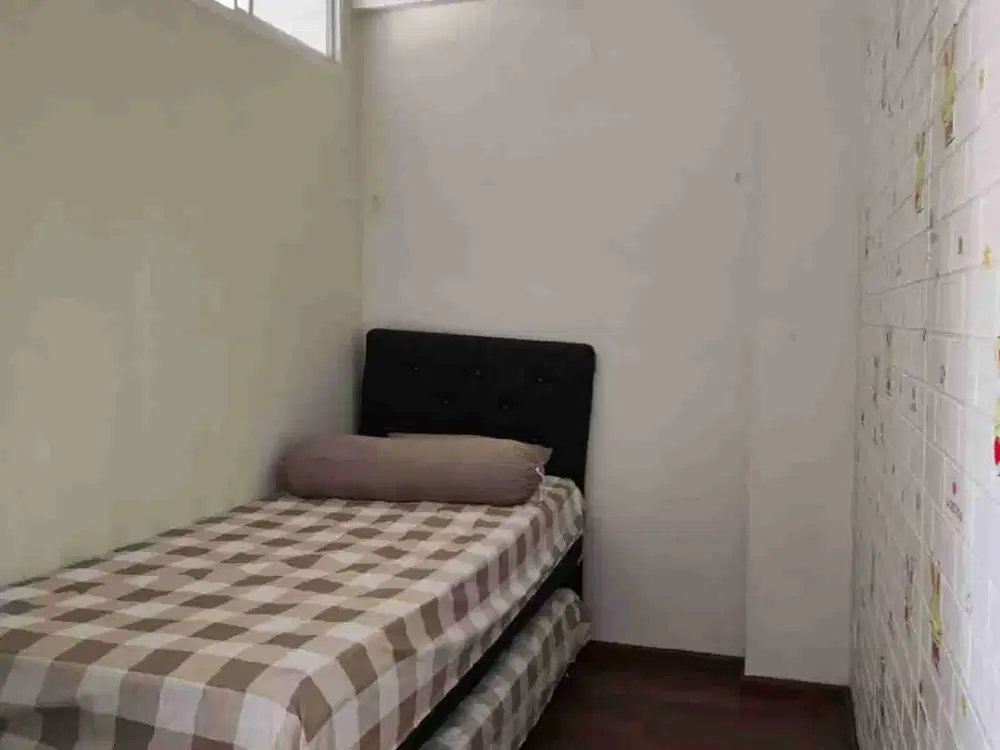 Disewakan Apartemen Puncak Dharmahusada Termurah