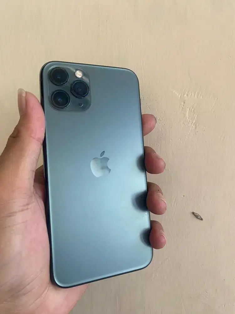 IPHONE 11PRO 256 whitlist