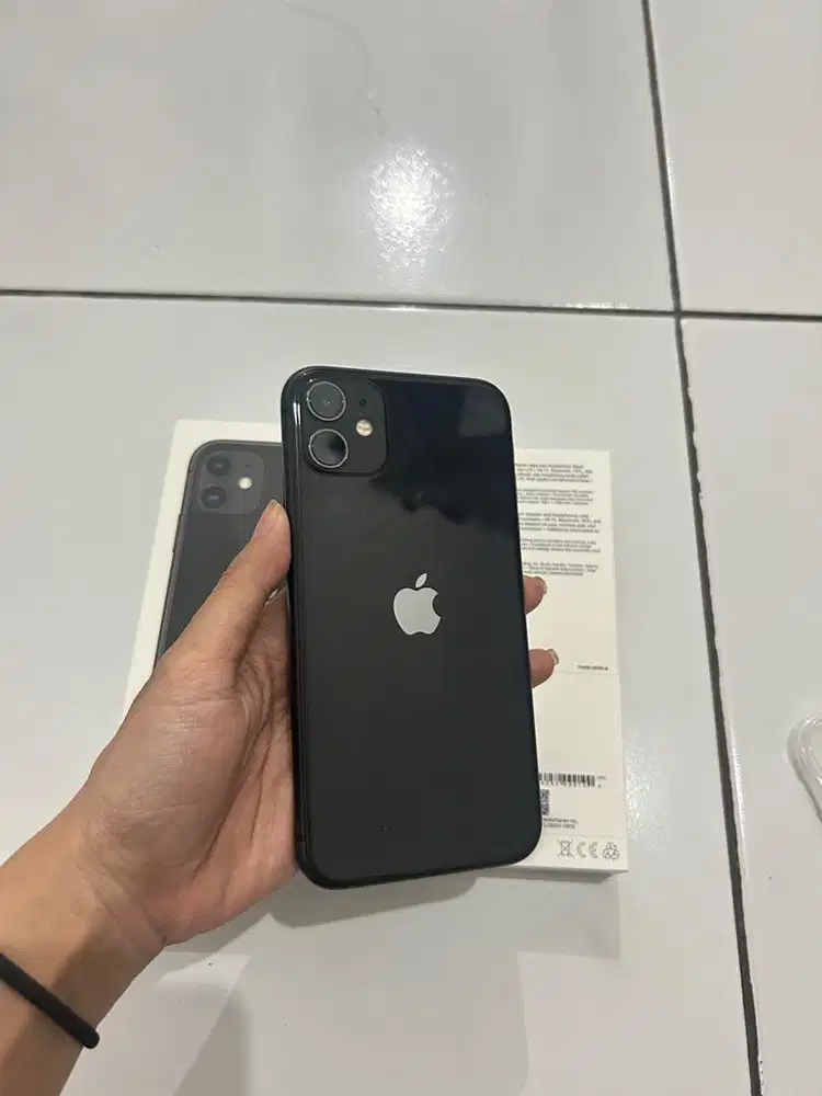 iphone 11 128GB IBOX fullset mulus nominus pemakain sendiri cewe