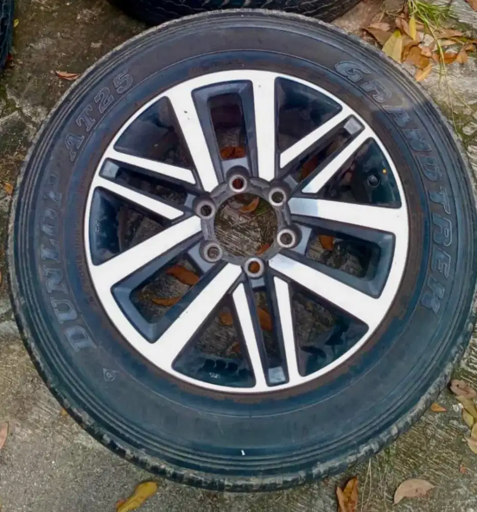 Ban Velg OEM Ori Original Bawaan Toyota Fortuner VRZ