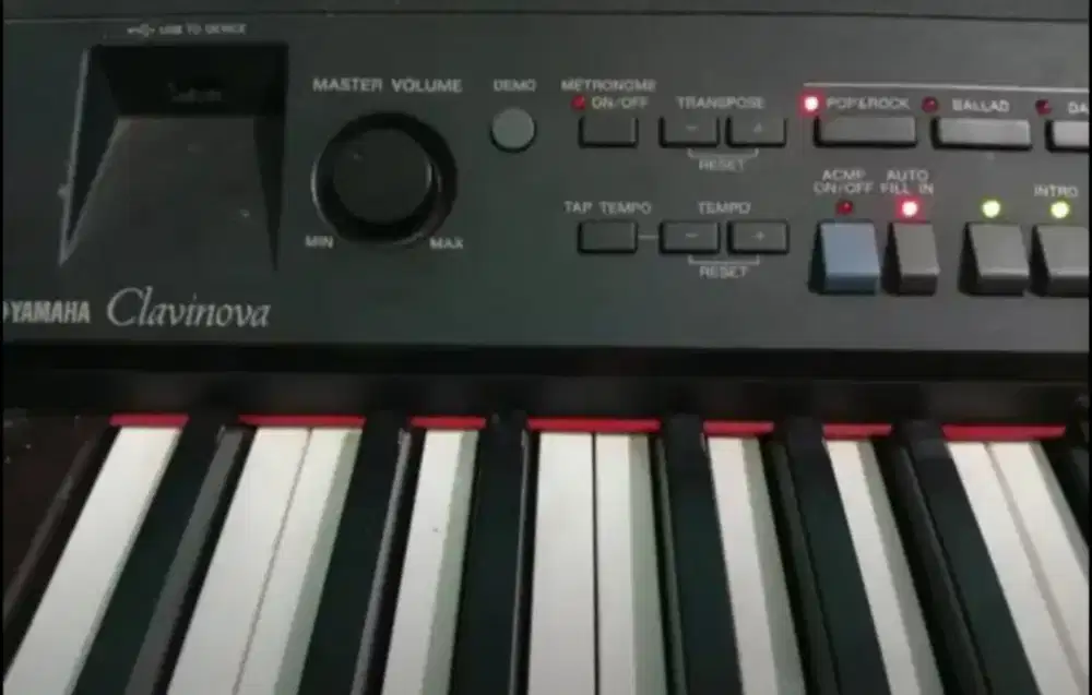 DIJUAL PIANO DIGITAL CLAVINOVA CVP401r NORMAL TUT ENAK KEYARR N HMRTUT