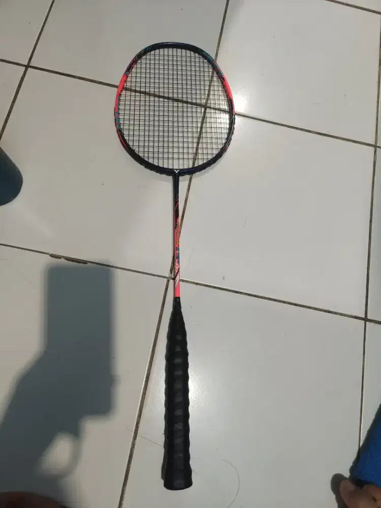 Dijual raket badminton Victor dan RS original