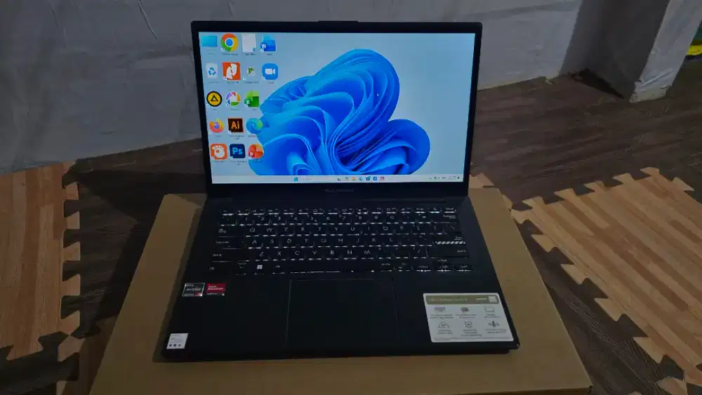 Laptop Asus Vivobook Go 14 Ryzen 5 7520U RAM 8GB SSD 512GB