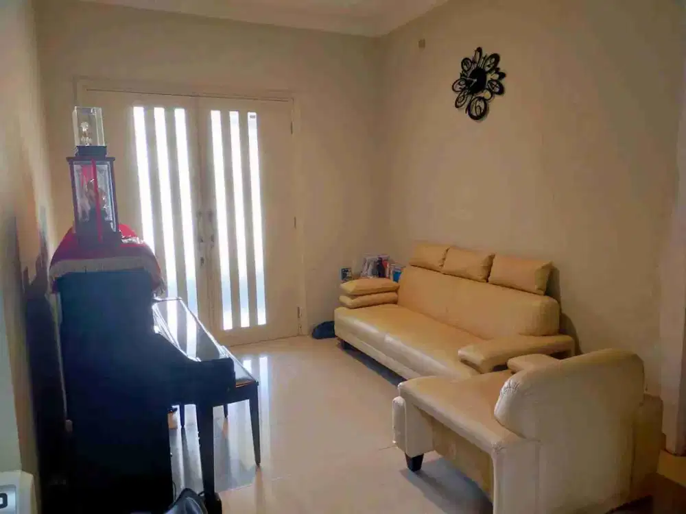 Jual Rumah Wisata Bukit Mas, Semi Furnished. Bagus. Murah