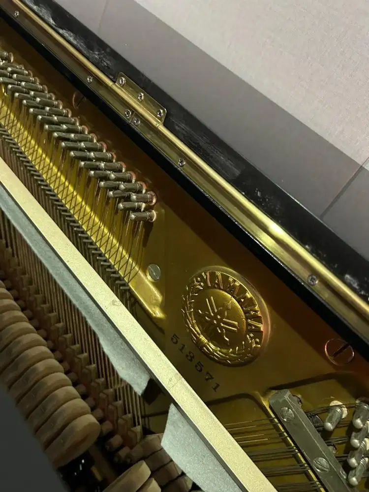 Piano Yamaha u1