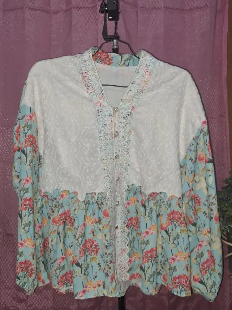 Women's Semi-Formal Tops