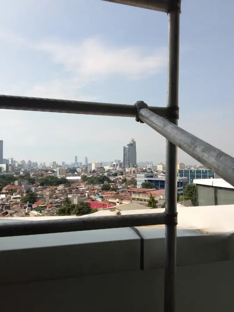 Menerima service AC dan tukang bangunan