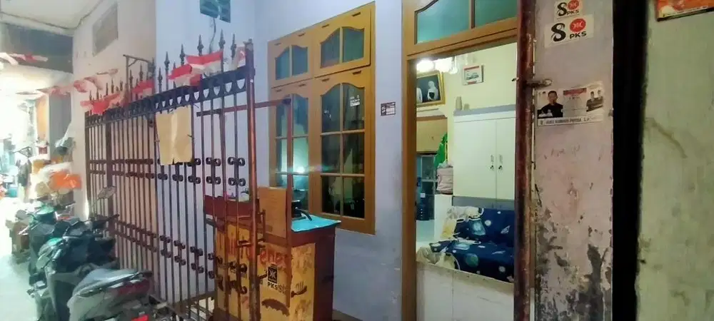 Dijual Rumah 3 Lantai Strategis di Angke - potensial untuk kontrakan