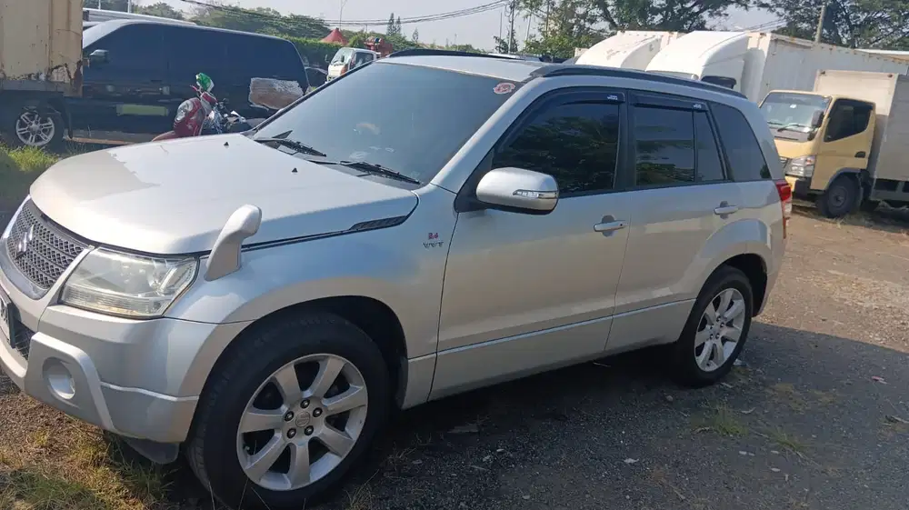 Suzuki Grand vitara 2010 Bensin