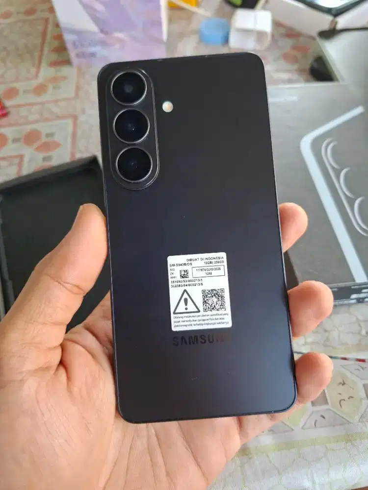 Samsung S26 5G 12/256gb rasa baru likenew garansi super panjang