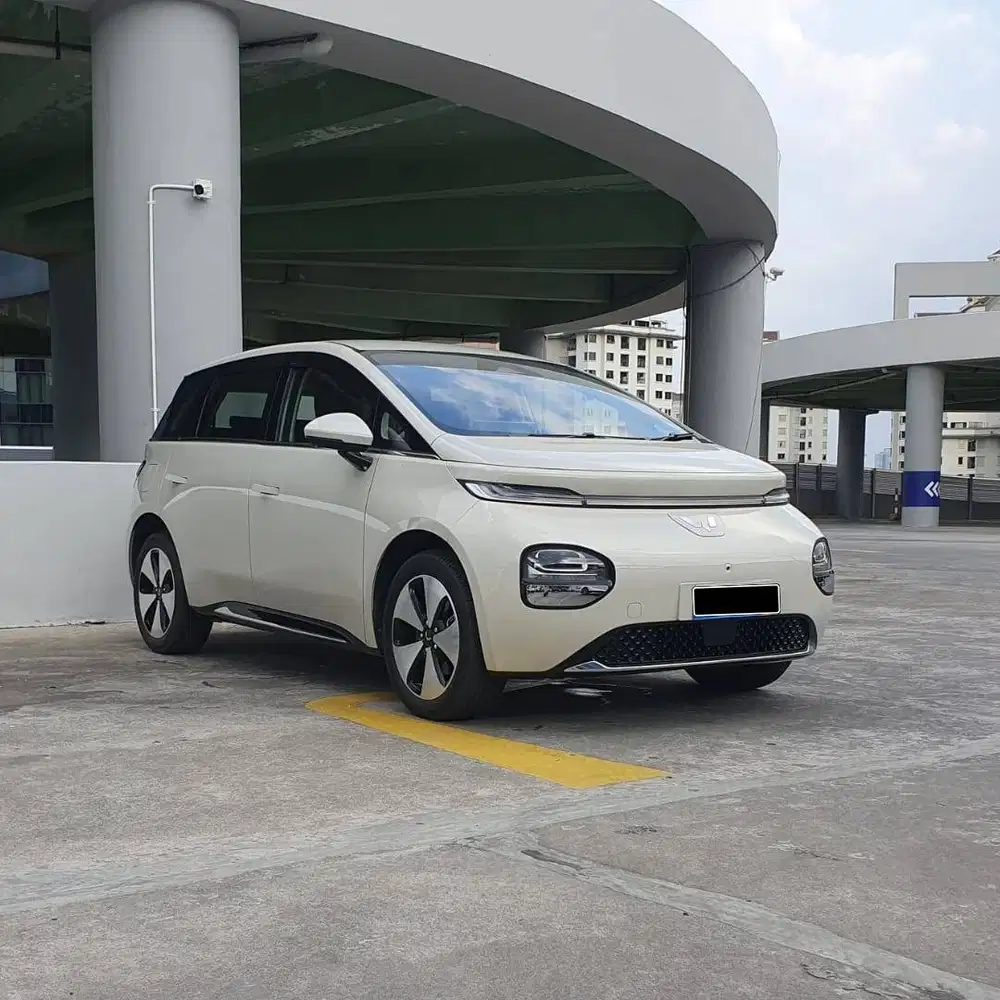 (TDP 95JT) LOW KM 31 RB ! WULING CLOUD EV PRO 2024 MILK TEA ! RECORD !