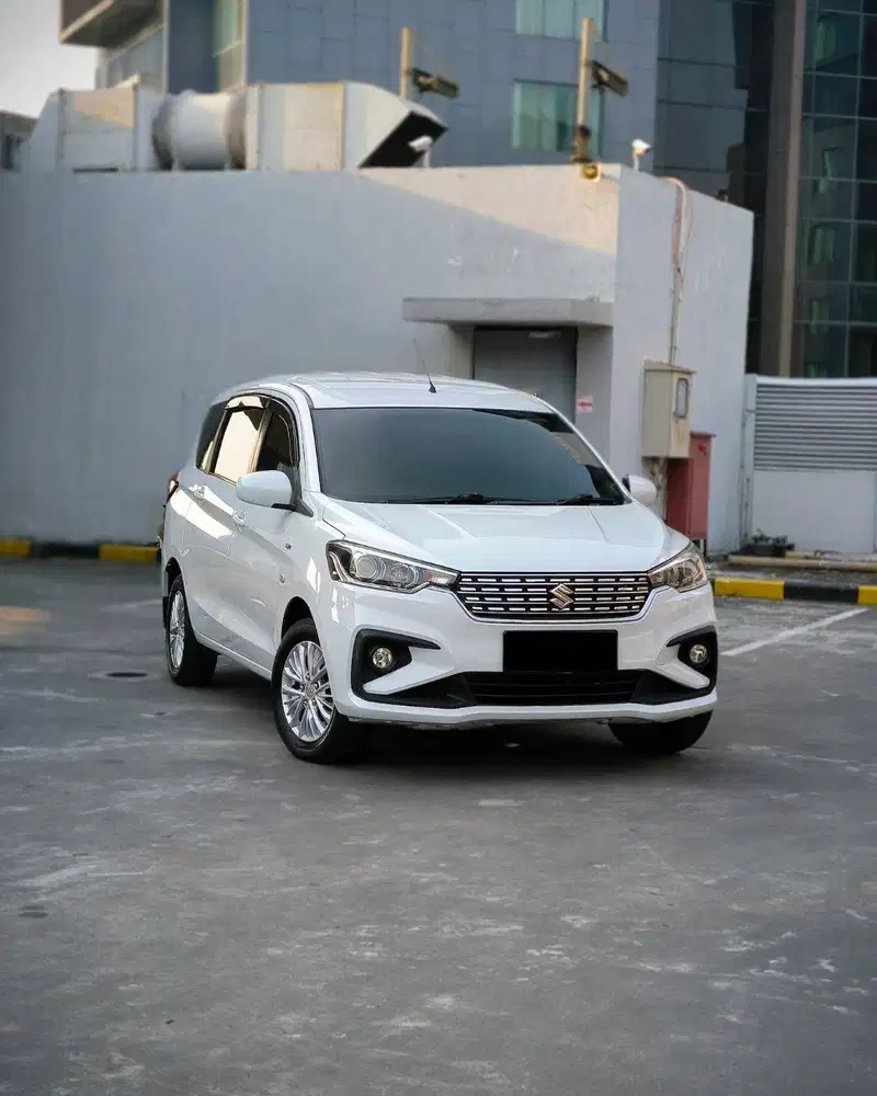 (TDP 30JT) LOW KM 85 RB ! SUZUKI ERTIGA GL AT 2019 PUTIH ! RECORD !