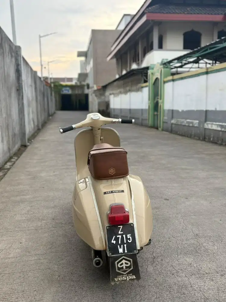 Vespa 150super thn79