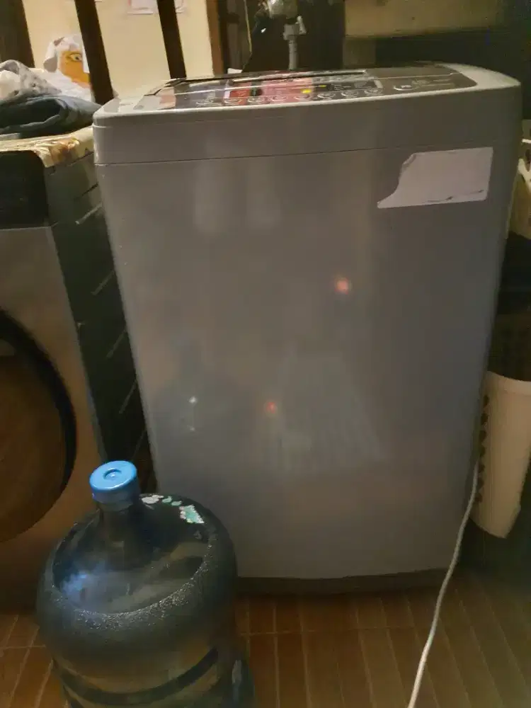 Mesin cuci lg 8 kg