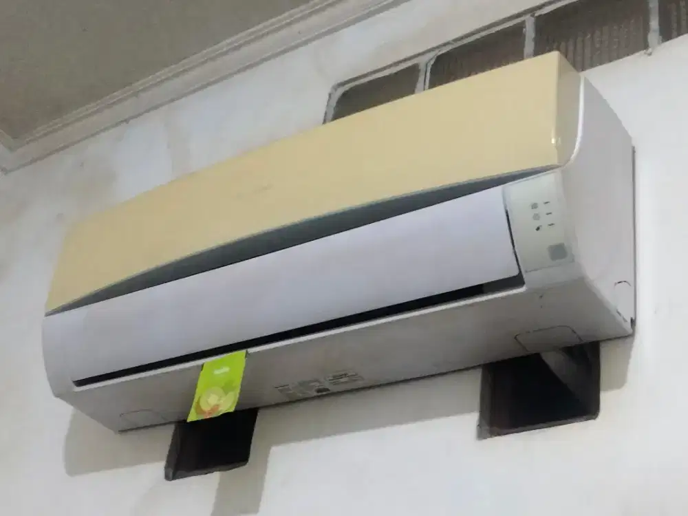 AC sharp thailand 1/2 PK