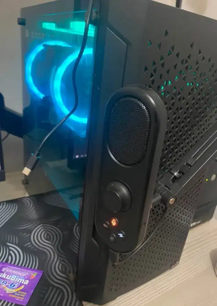 PC ONLY NO VGA DAAN MONITOR