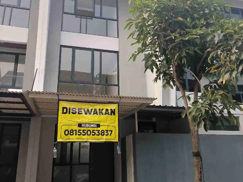 disewakan rumah 3 lantai di royal residen serenade kosongan ada 3 kt 2 km
