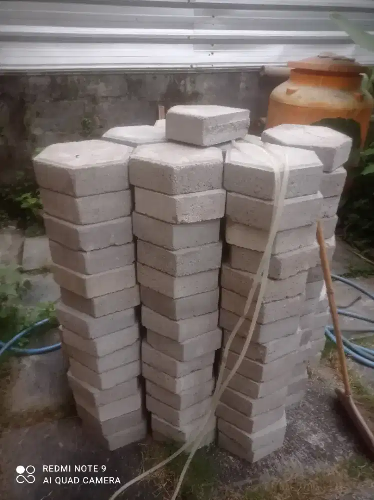 Konblok Segienam Sisa