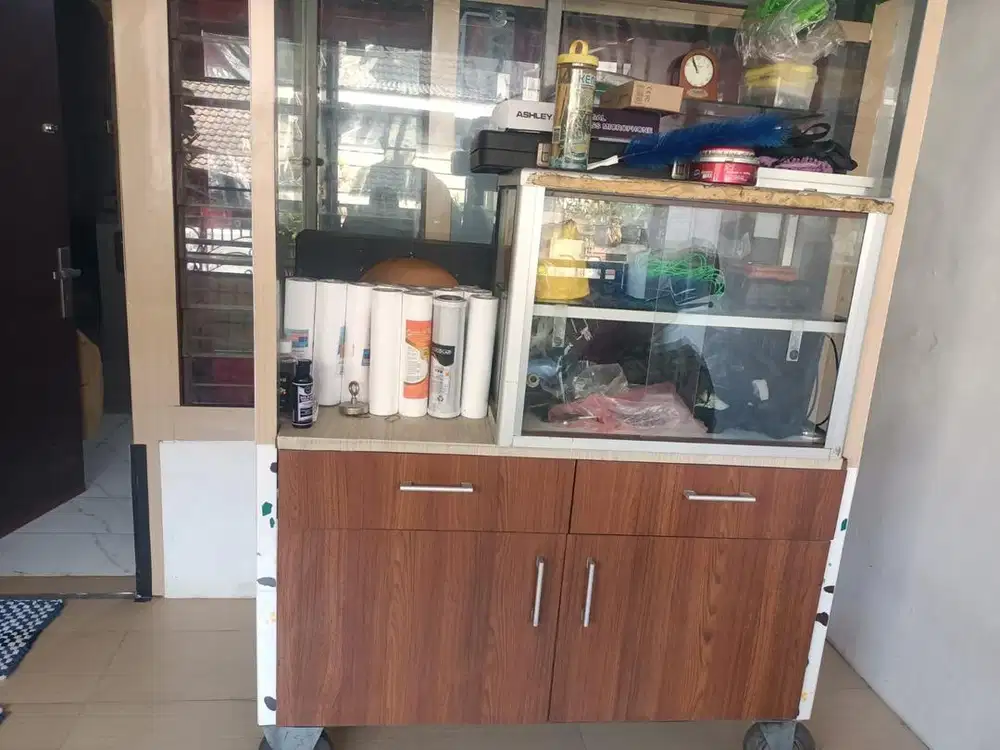 Etalase Usaha (Roda)