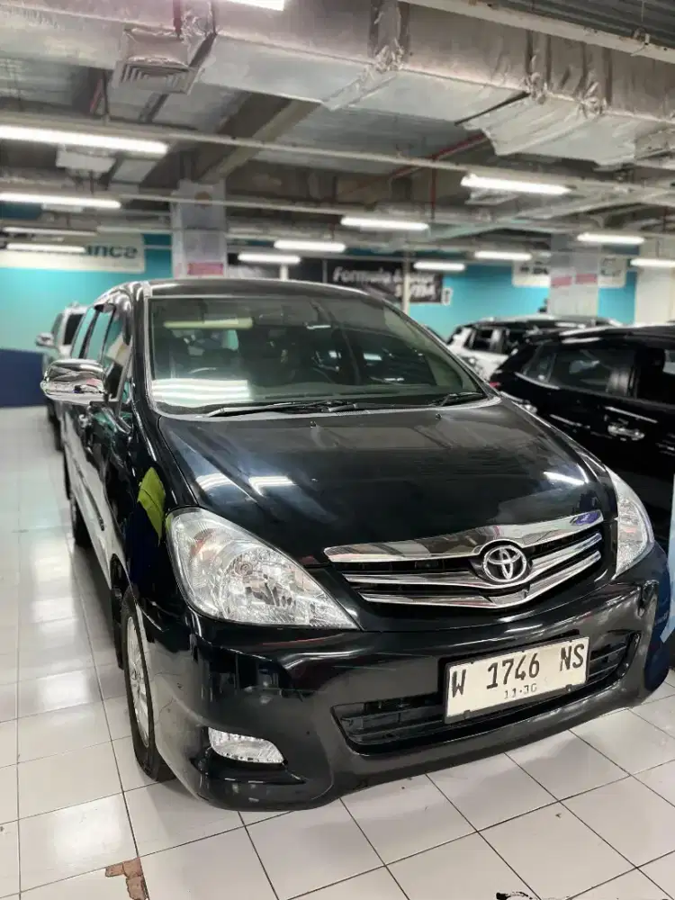 Kijang Inova V matic diesel 2010