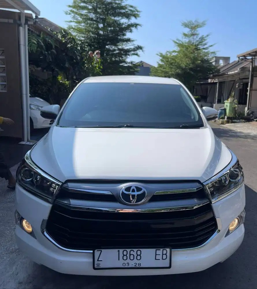 Innova Reborn type V AT Bensin thn 2018 mulus siap Pakai