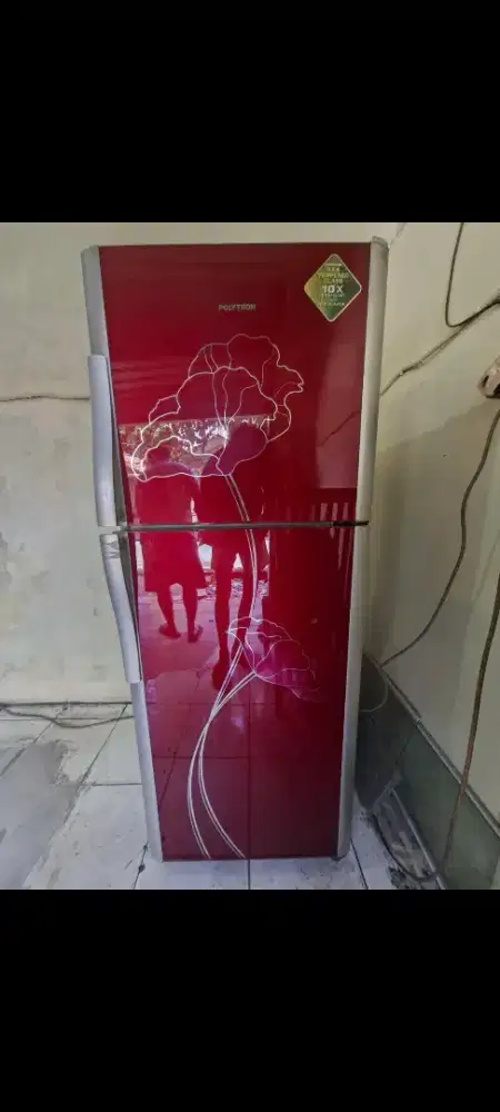 Jual bu kulkas 2 pintu merk POLYTRON BALEZZA