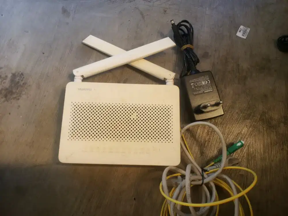 Router Huawei HG8145V5 Nyala
