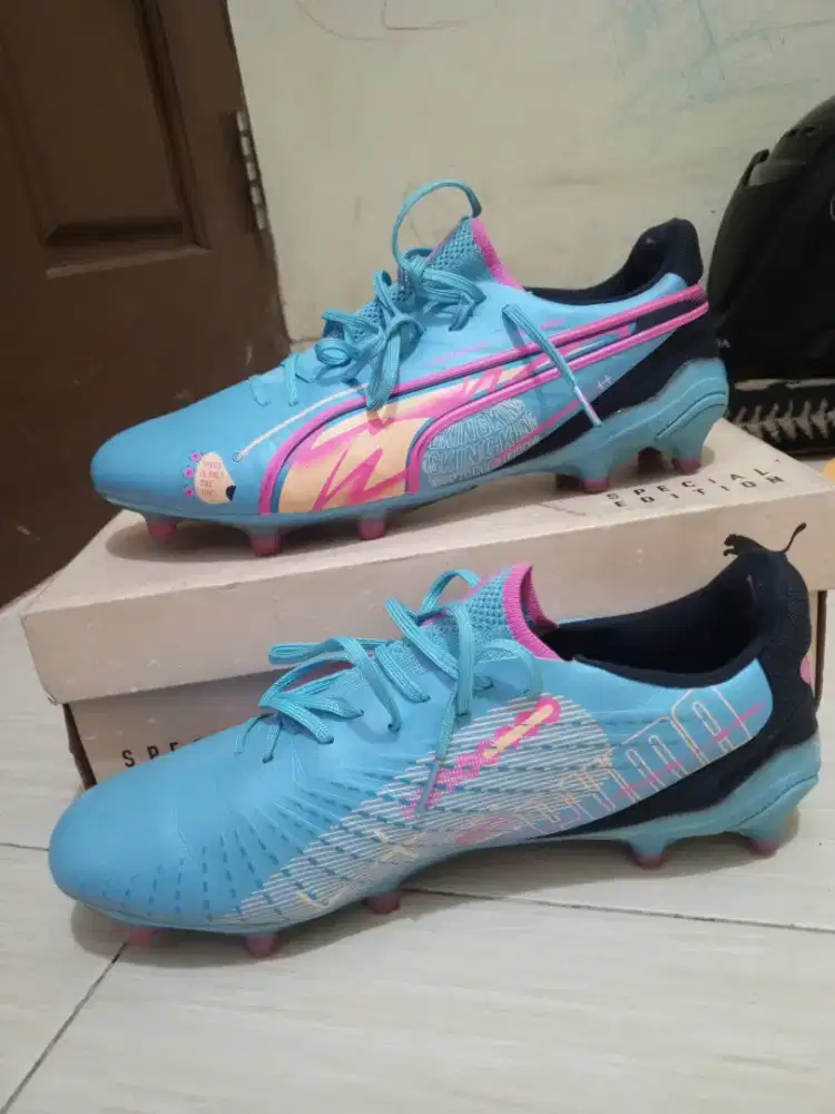 Sepatu bola puma fg