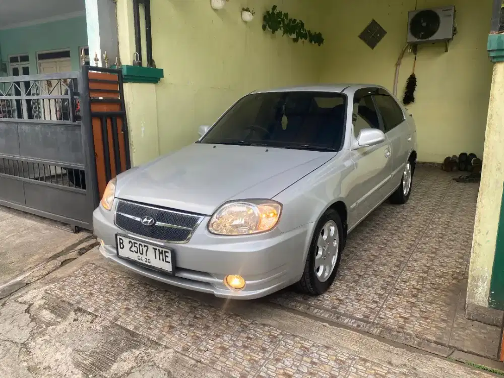 Dijual Hyundai Avega GL 2008 Manual