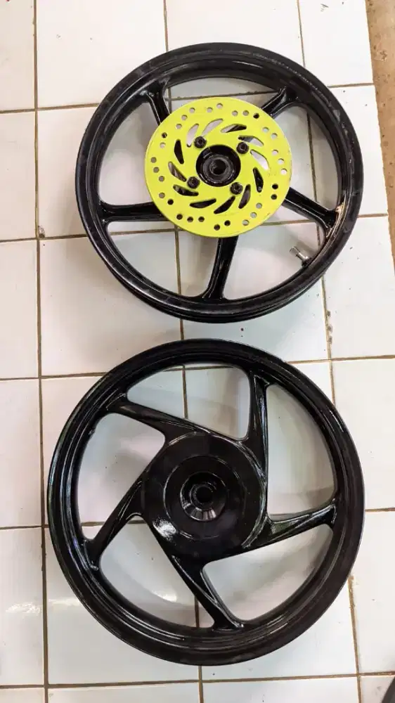 Pelek Honda beat
