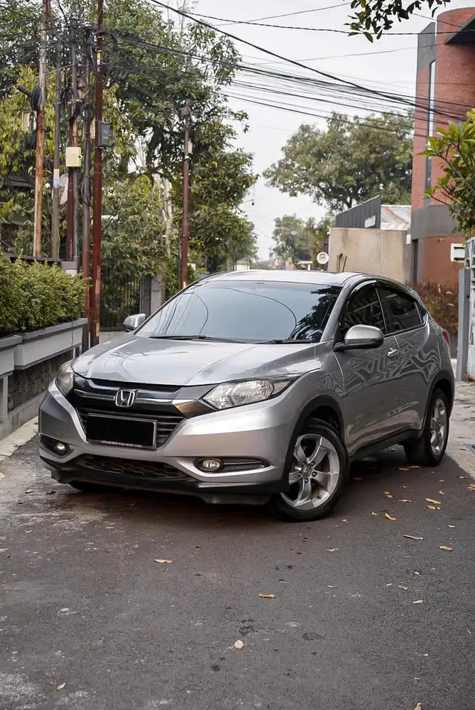 HONDA HRV E 2017 CVT MATIC LOW KM SUPER ISTIMEWA