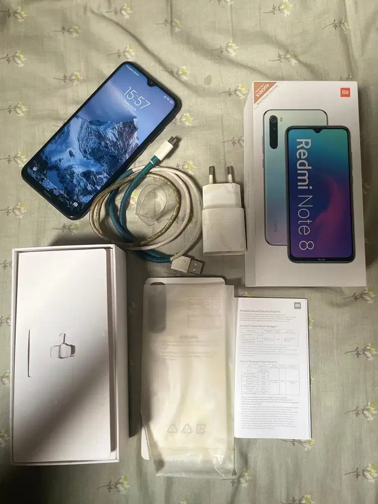 Xiaomi Redmi Note 8 (4/64GB) - Hitam (Fullset & Original Bawaan)
