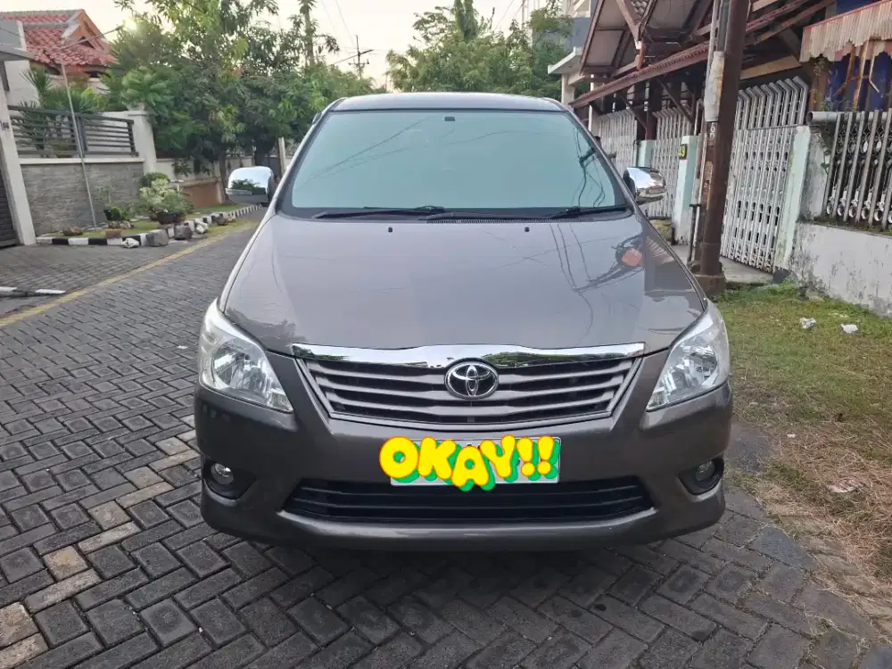 Toyota Kijang Innova E Plus bensin matic 2013