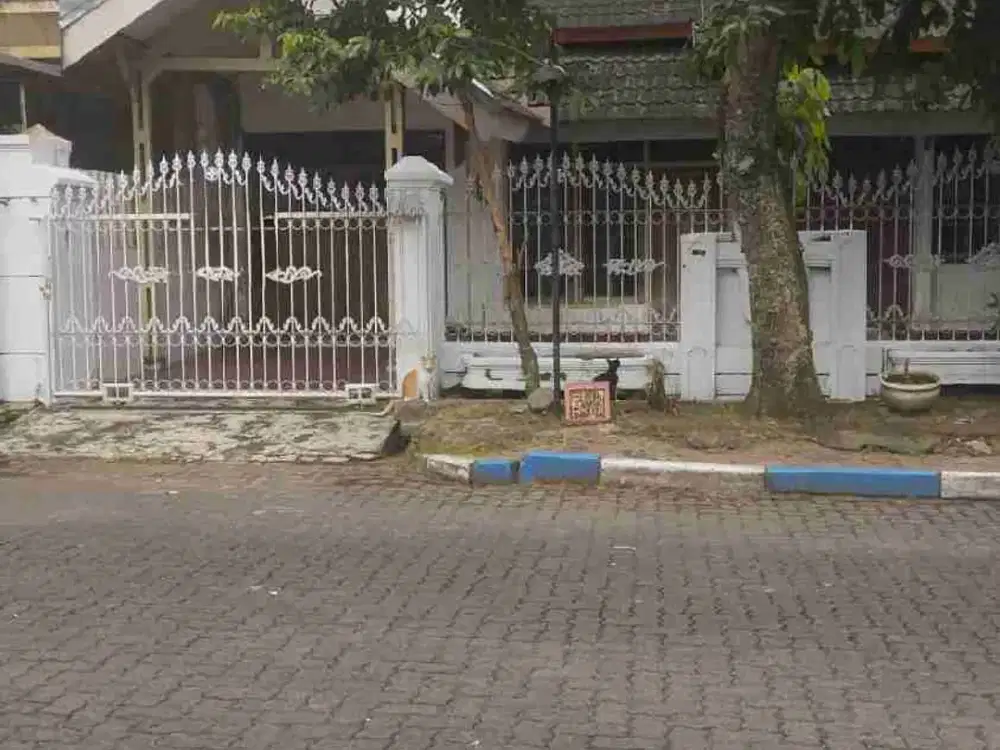 Rumah Araya Dua Lantai Siap Huni Dekat Masjid dan Plaza Araya