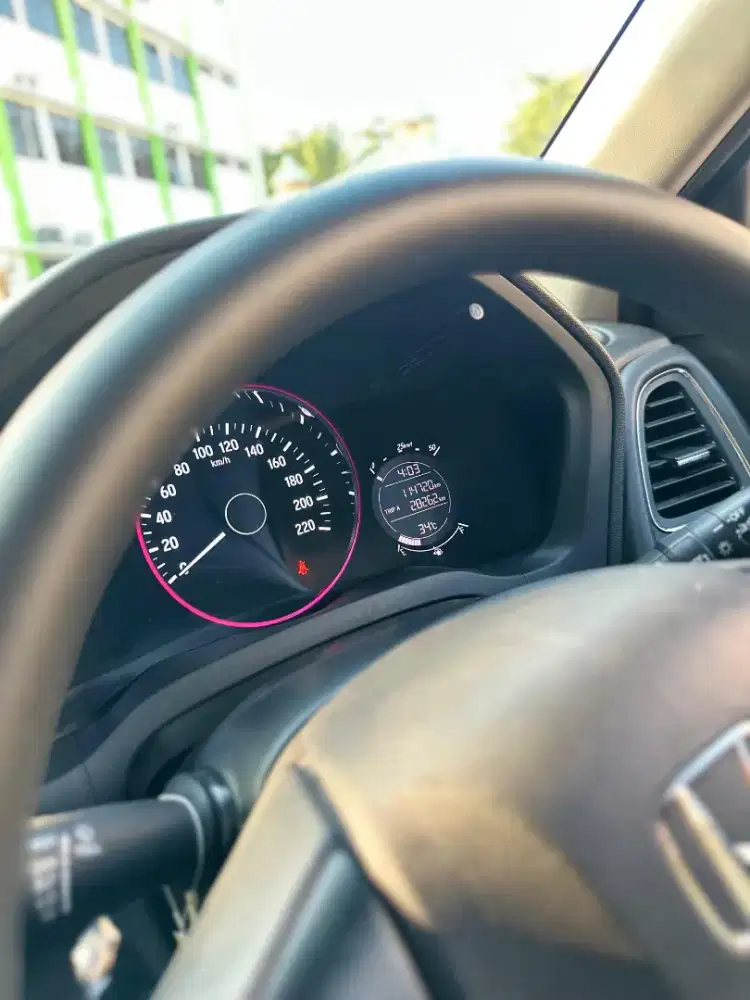 Honda HRV tipe is 2018
