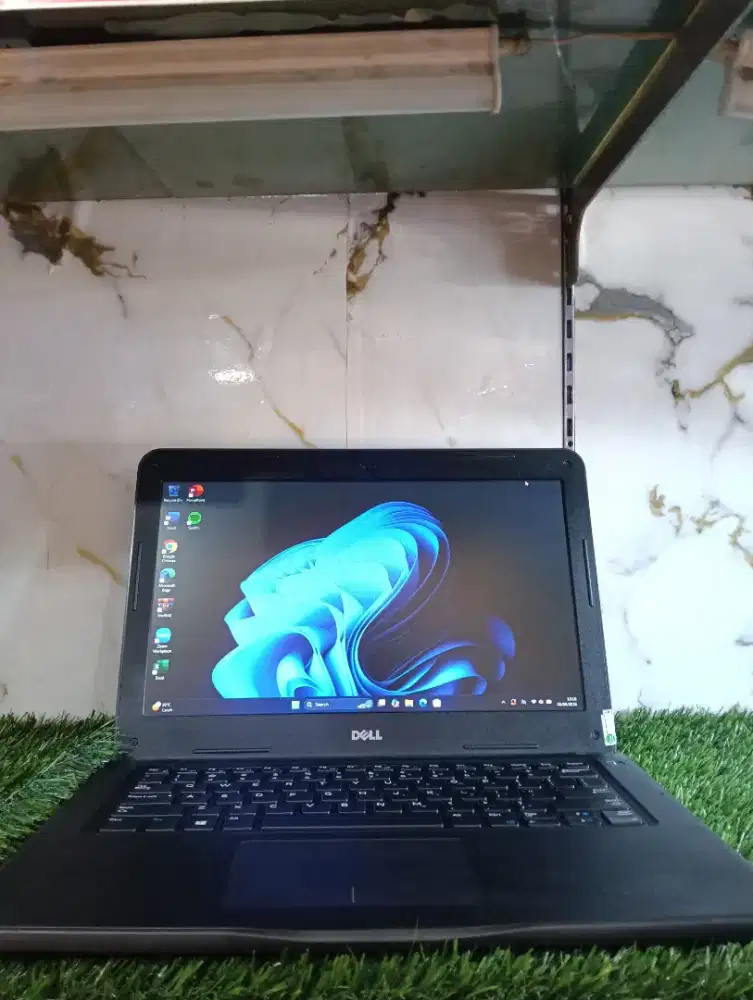 LAPTOP BUILD - UP || DELL LATITUDE 3380 COCOK UNTUK KULIAH ATAU KERJA