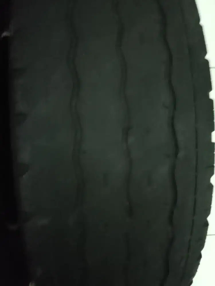 2 pcs ban Bridgestone r 13 ex granmax