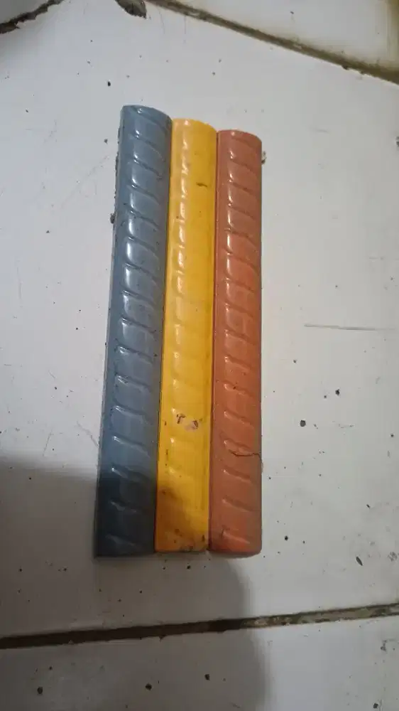 KUKU MACAN 20CM