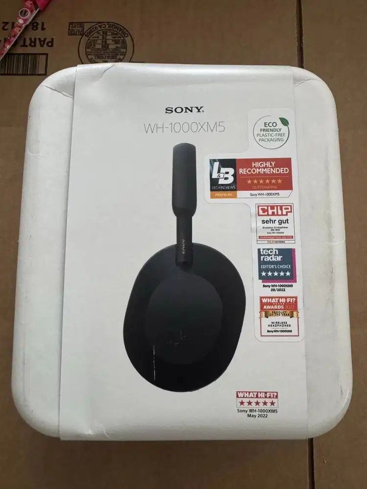 Sony WH-1000XM5 Wireless Noise Cancelling Over-the-Ear Headphones
