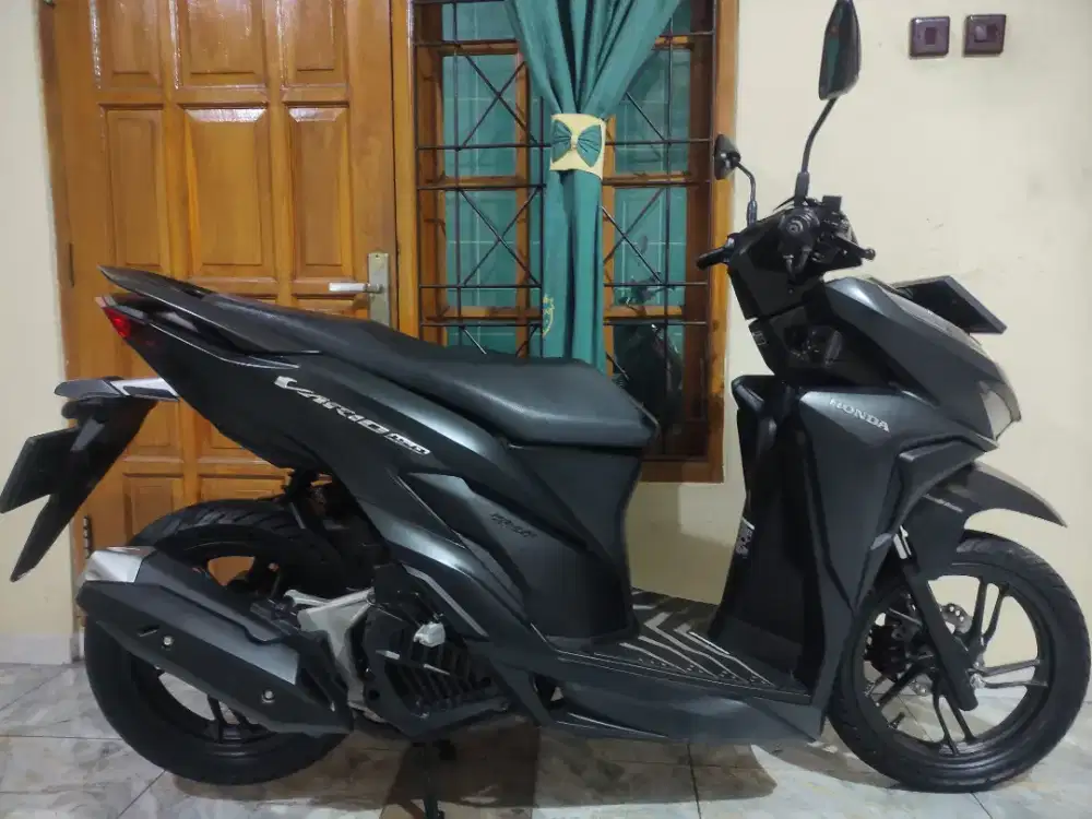 Simpanan km 2rb vario 150 keyless cbs iss antik persis baru jarang ada